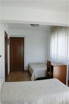 Hostal Liste Station A Coruña Εξωτερικό φωτογραφία